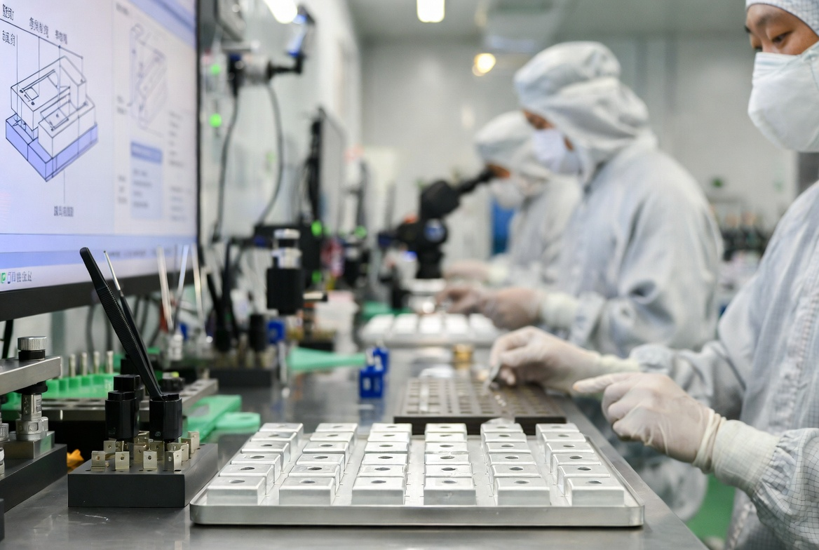 Custom silver alloy electrical contacts for solar inverters Chende factory 2026