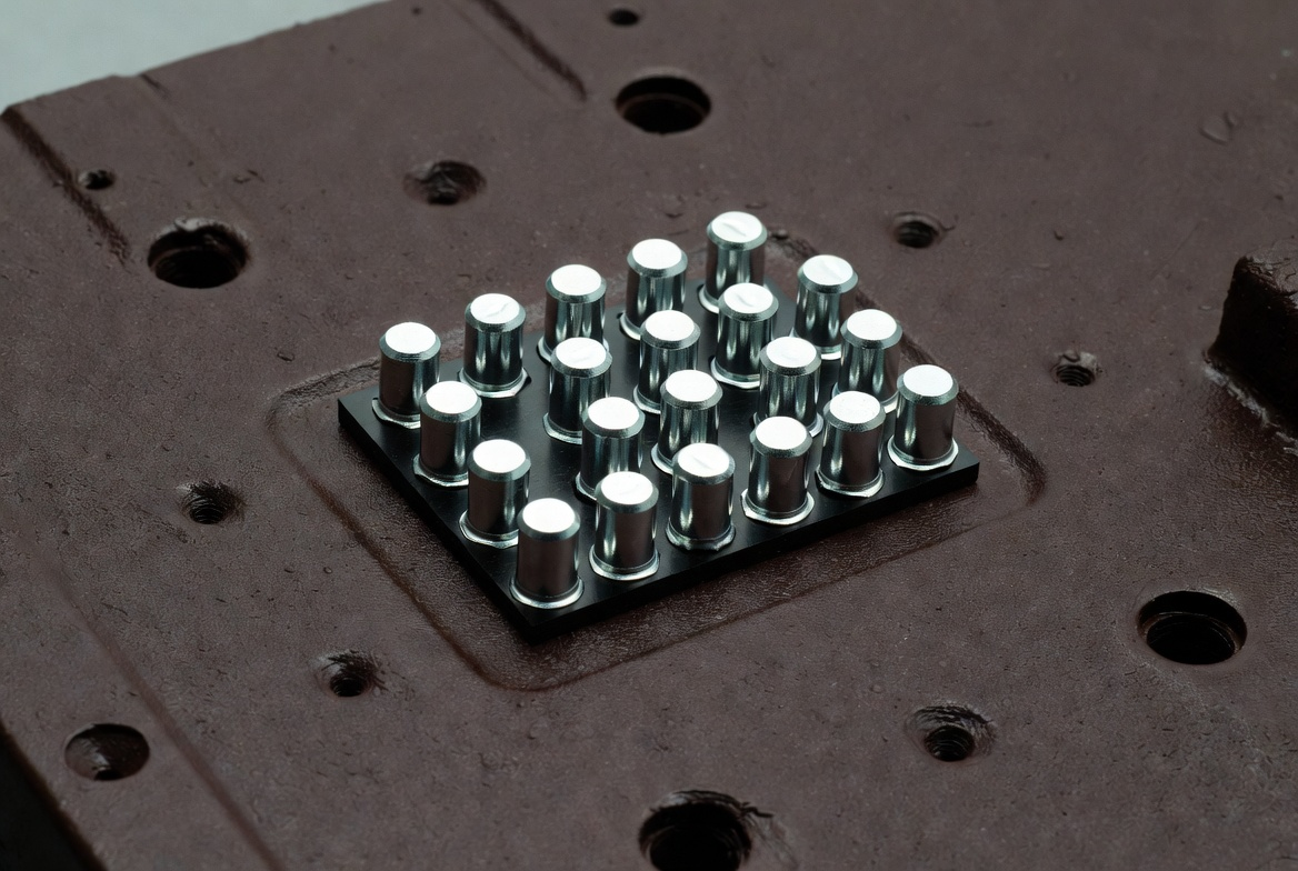 Bimetal silver contact rivets in circuit breaker application 2026