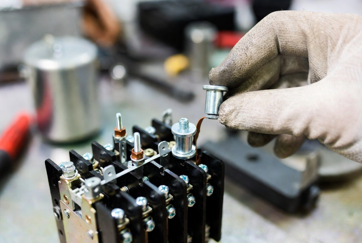 Bimetal silver contact rivets installation tips for circuit breakers 2026