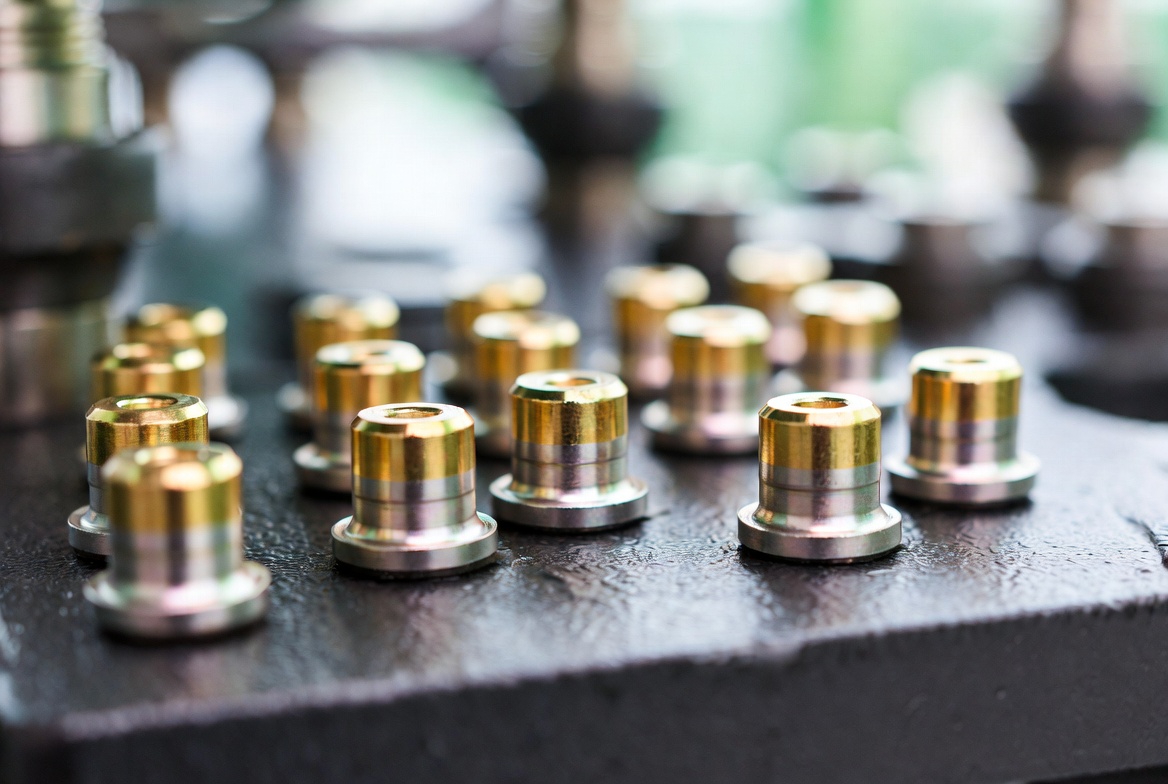 Custom gold-plated bimetal rivets for offshore wind contactor case study 2026